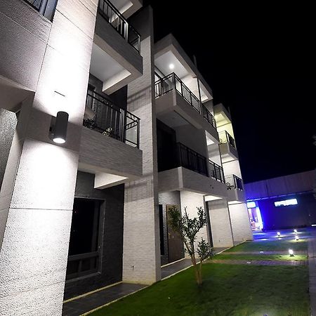 โอเชี่ยน เพิร์ล รีสอร์ต Hotel เสี่ยวหลิวฉิว ภายนอก รูปภาพ